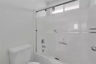 13816 Grant Way, Oak Hills, CA 92344 - Photo 32