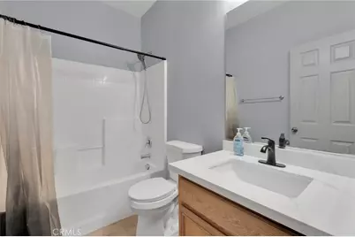 13816 Grant Way, Oak Hills, CA 92344 - Photo 18