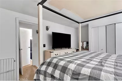 150 Los Angeles, Sugarloaf, CA 92386 - Photo 16