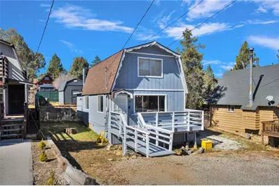150 Los Angeles, Sugarloaf, CA 92386 - Photo 1