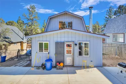 150 Los Angeles, Sugarloaf, CA 92386 - Photo 22