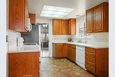 17740 Linden, Hesperia, CA 92345 - Photo 20