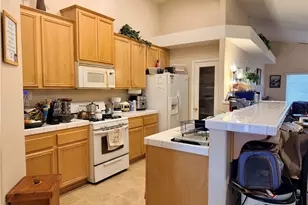 13640 Summit View St, Hesperia, CA 92344 - Photo 8