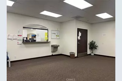 12998 Hesperia Road #101, Victorville, CA 92395 - Photo 4