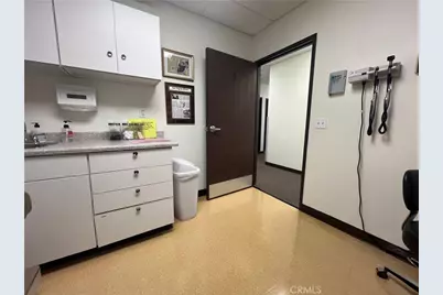 12998 Hesperia Road #101, Victorville, CA 92395 - Photo 26