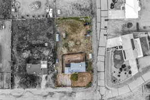 9890 Solano, Victorville, CA 92392 - Photo 38