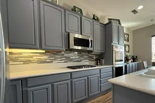 10265 Cotoneaster St, Apple Valley, CA 92308 - Photo 10