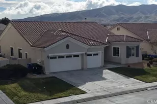 10265 Cotoneaster St, Apple Valley, CA 92308 - Photo 1