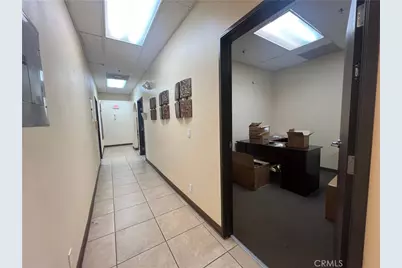 12998 Hesperia Road #203, Victorville, CA 92395 - Photo 22