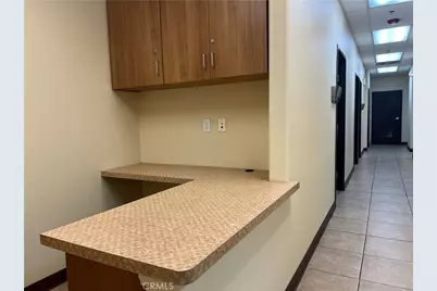 12998 Hesperia Road #203, Victorville, CA 92395 - Photo 28