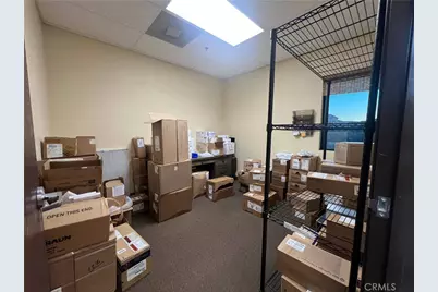 12998 Hesperia Road #203, Victorville, CA 92395 - Photo 20