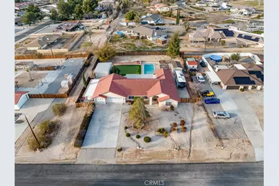 19544 Oneida, Apple Valley, CA 92307 - Photo 4
