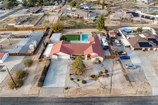 19544 Oneida, Apple Valley, CA 92307 - Photo 4