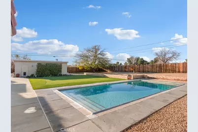 19544 Oneida, Apple Valley, CA 92307 - Photo 50