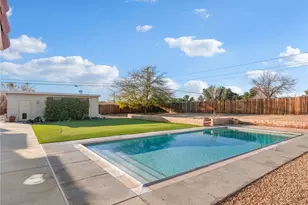19544 Oneida, Apple Valley, CA 92307 - Photo 50