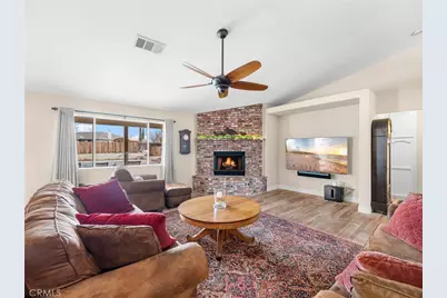 19544 Oneida, Apple Valley, CA 92307 - Photo 16