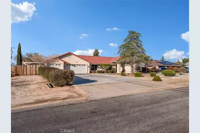 19544 Oneida, Apple Valley, CA 92307 - Photo 46