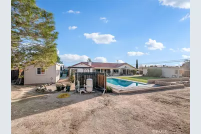 19544 Oneida, Apple Valley, CA 92307 - Photo 60