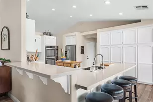 19544 Oneida, Apple Valley, CA 92307 - Photo 18