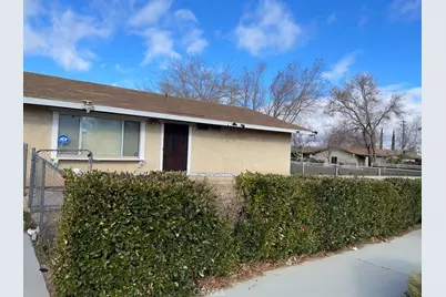 16503 Smoke Tree, Hesperia, CA 92345 - Photo 2