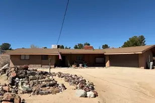 18622 Orange, Hesperia, CA 92345 - Photo 1