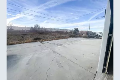 17615 Alder Street #E, Hesperia, CA 92345 - Photo 4