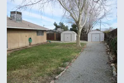 16999 Lorene Drive, Victorville, CA 92395 - Photo 26