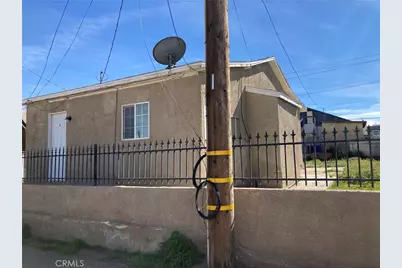 515 Clark, Barstow, CA 92311 - Photo 2
