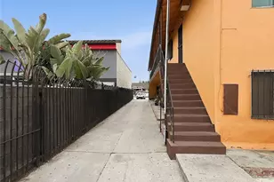 235 E 87th St, Los Angeles, CA 90003 - Photo 30