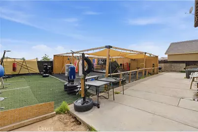 13855 Jackson Street, Oak Hills, CA 92344 - Photo 34