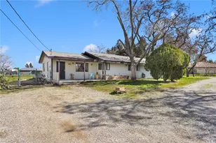 11441 Hemlock, Hesperia, CA 92345 - Photo 2