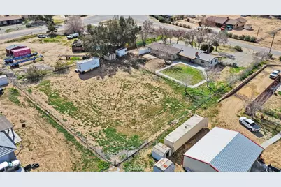 11441 Hemlock, Hesperia, CA 92345 - Photo 40