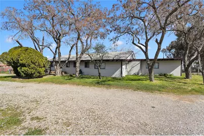 11441 Hemlock, Hesperia, CA 92345 - Photo 4