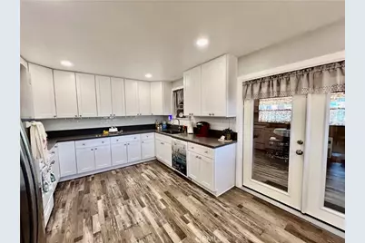 7150 Redwood Avenue, Hesperia, CA 92345 - Photo 14