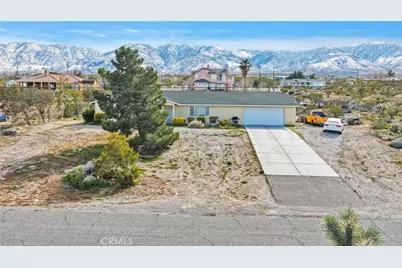 32361 Spinel, Lucerne Valley, CA 92356 - Photo 2