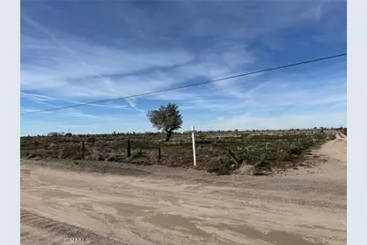 13290 Smoketree Street, Victorville, CA 92392 - Photo 2