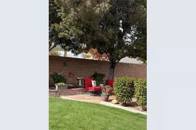 12574 Sarsi Court, Apple Valley, CA 92308 - Photo 32