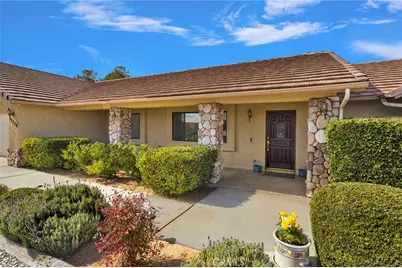 12574 Sarsi Court, Apple Valley, CA 92308 - Photo 4