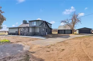 14344 Central Rd, Apple Valley, CA 92307 - Photo 2