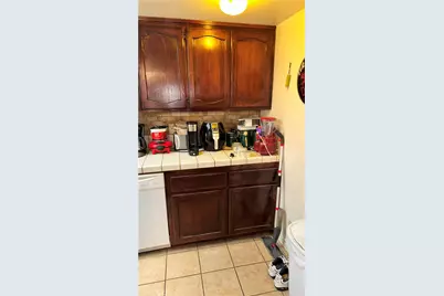 19269 Elm Drive, Apple Valley, CA 92308 - Photo 16