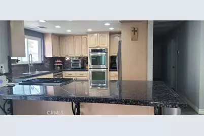 19786 Symeron Road, Apple Valley, CA 92307 - Photo 2