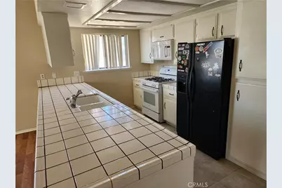 18663 Arrowhead Trail, Victorville, CA 92395 - Photo 6