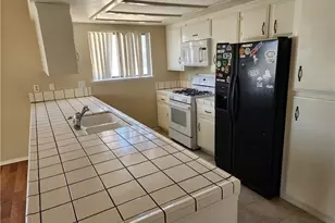 18663 Arrowhead Trail, Victorville, CA 92395 - Photo 6