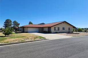 18663 Arrowhead Trail, Victorville, CA 92395 - Photo 2