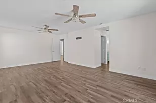 13944 Clydesdale Run Ln, Victorville, CA 92394 - Photo 16