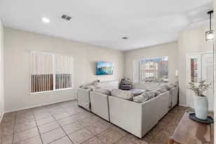 17557 Caprice, Victorville, CA 92395 - Photo 10