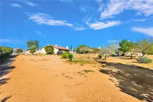 16535 Candlewood, Apple Valley, CA 92307 - Photo 38