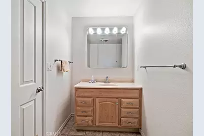 21972 Ocotillo Way, Apple Valley, CA 92308 - Photo 24