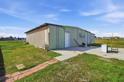 11140 3rd, Hesperia, CA 92345 - Photo 40