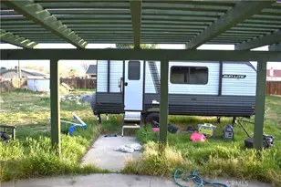 21021 Geronimo, Apple Valley, CA 92308 - Photo 12